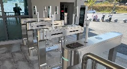 龙泉外国语高级中学2